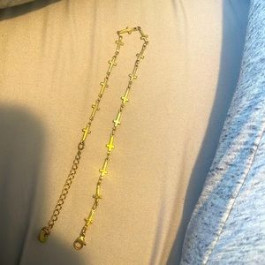 This is a beautiful ankle bracelet 😍 for your ankle!